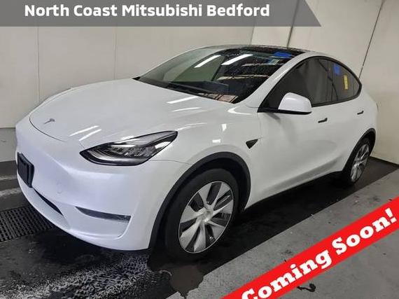 TESLA MODEL Y 2023 7SAYGDEE8PA066401 image